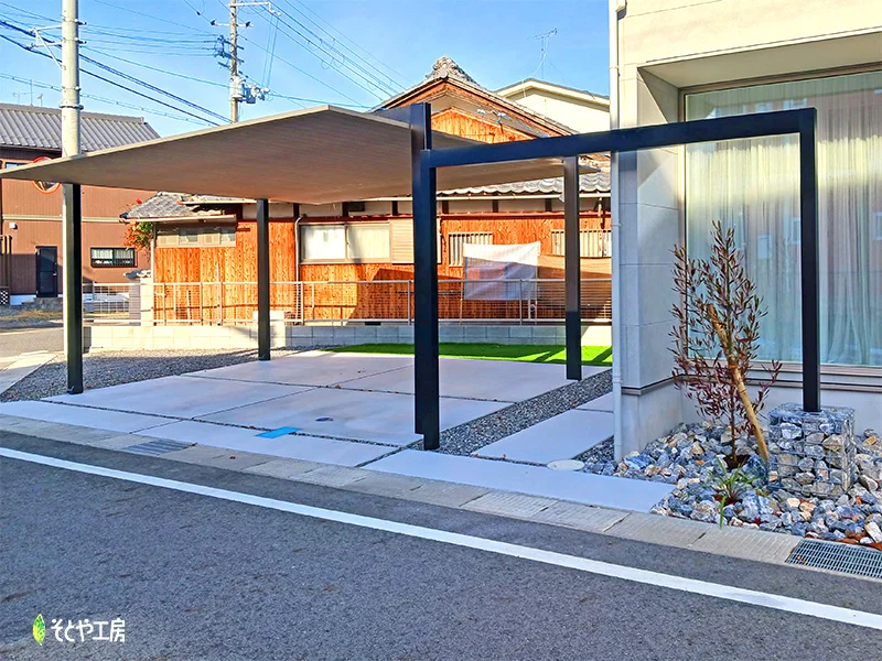 カーポートSCに合わせたエントランスフレーム