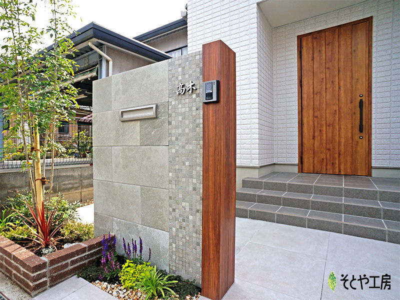 汚れが付きにくい門柱