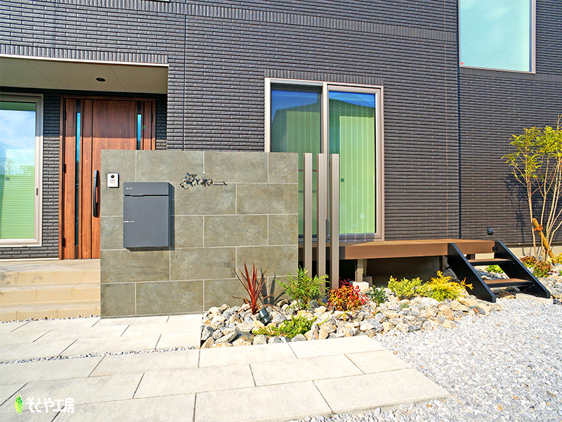 建物を引き立てる為に