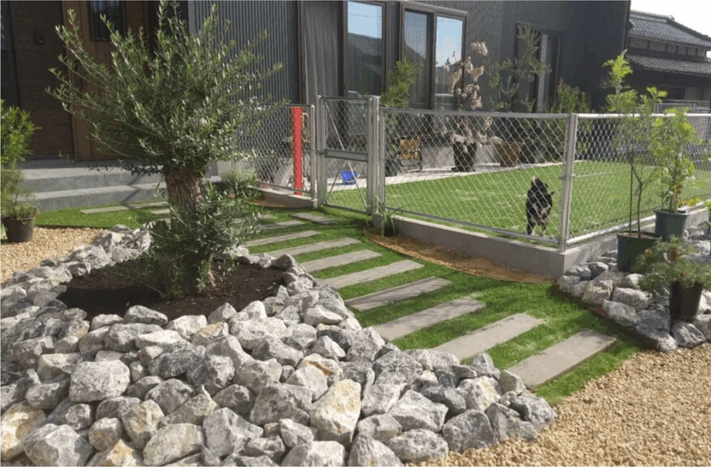 ワンちゃんと過ごされている方必見！　ドッグランのあるお庭