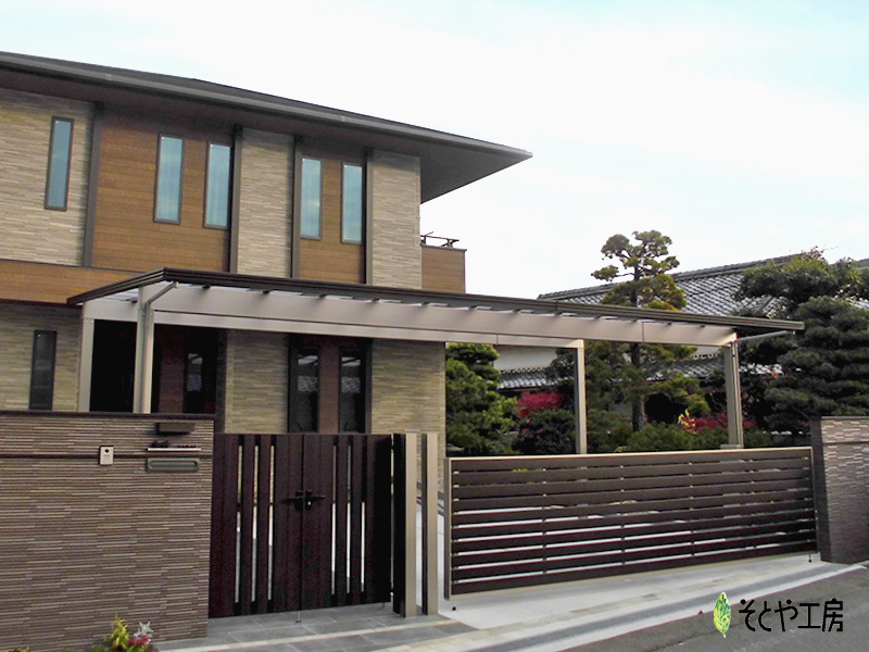 雰囲気ぴったりな外構