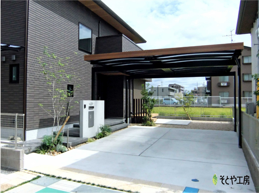 敷地条件に合わせて　ぴったりフィットするカーポート