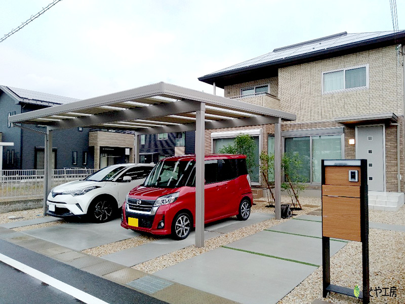 積雪地域のシンプルエクステリア