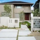 重なり合うエクステリア