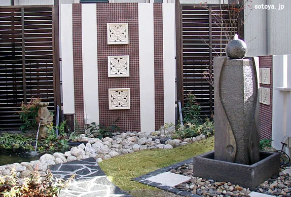 存在感のあるアイテム満載。アジアンガーデン！（草津市）