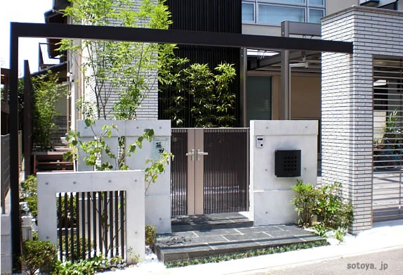 城下町でスタイリッシュな和風モダン（京都市）