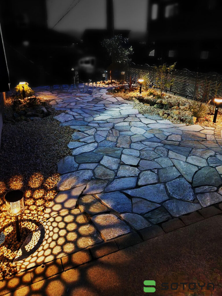 光で魅せる外構デザイン術—夜を主役にする石張りと間接照明の秘密