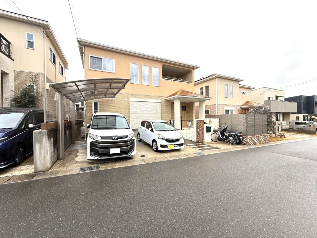 京田辺市で外構工事をご検討の方へ｜土間コンクリート目地の雑草対策