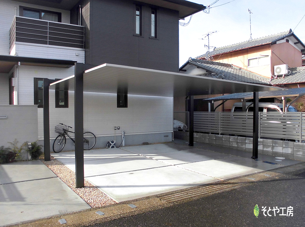 シンプルで美しいカーポート